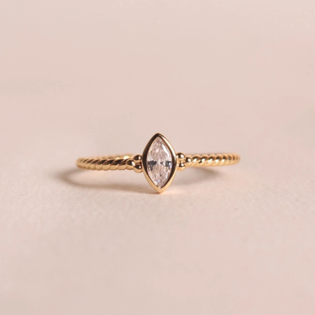 Bijoux dorés Waekura – Boucles, bagues, bracelets & charms intemporels