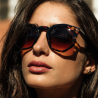 Charly Therapy - Lunettes solaires brunes à monture hexagonale recyclée - Audrey écaille