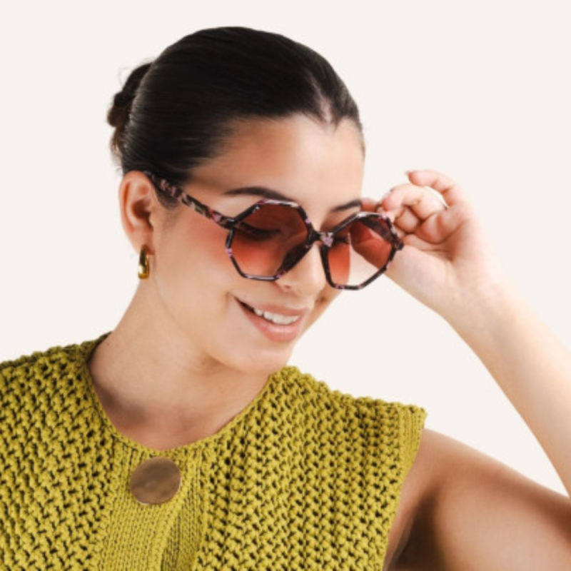 Charly Therapy - Lunettes solaires roses à monture hexagonale recyclée - Frida spring