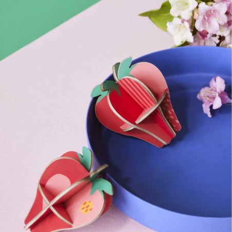 Studio Roof - Pop out cards - Strawberries