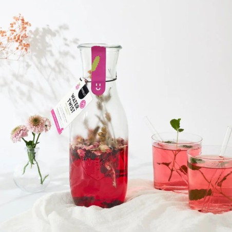 Pineut - Watertwist Carafe - Rose Mountain Tea Hibiscus