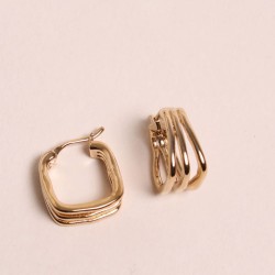 Bijoux dorés Waekura – Boucles, bagues, bracelets & charms intemporels