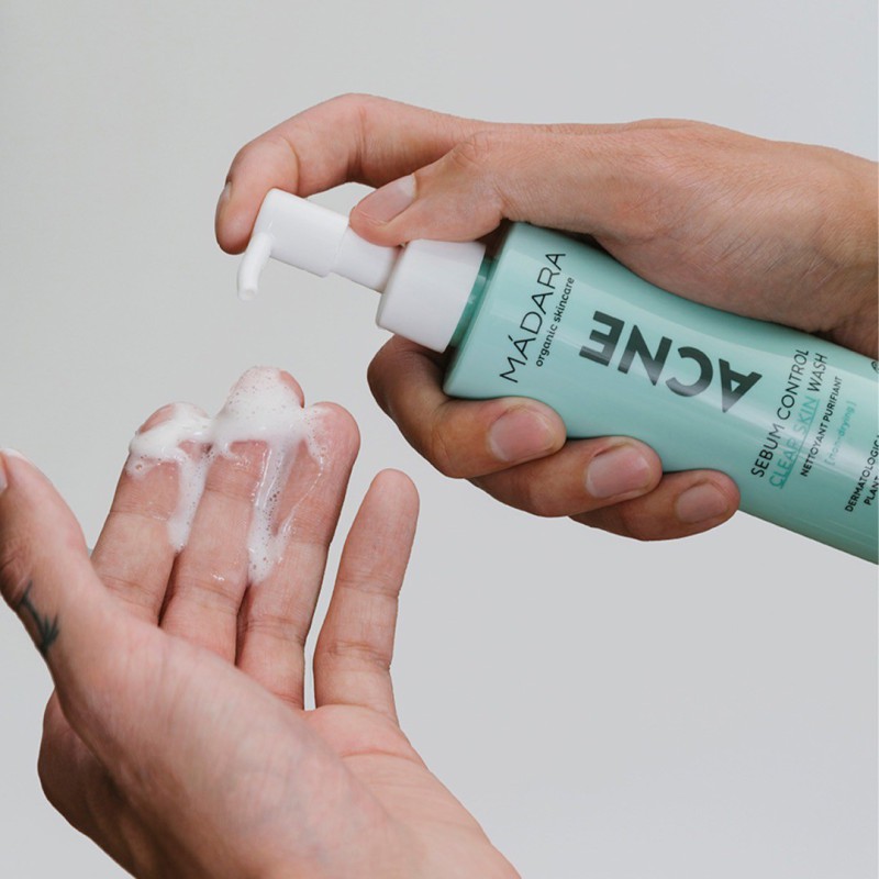 Madara Acne Sebum Control Clear Skin Wash 140ml - Anti-imperfections