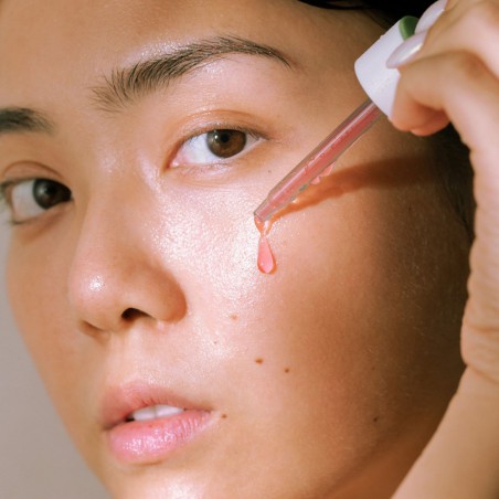 Madara Peel Hyaluron Serum 30ml - Sérum Exfoliant & Hydratant