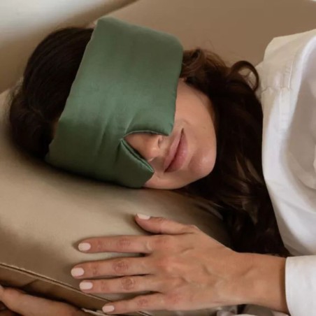 Masque de sommeil en soie – Confort & élégance