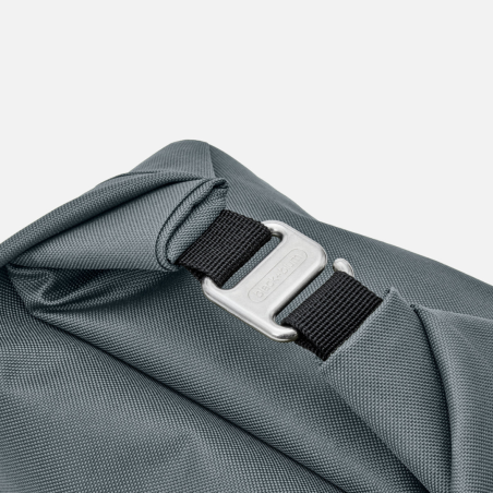 Bouteille en Verre Black+Blum – Design écoresponsable et fonctionnel