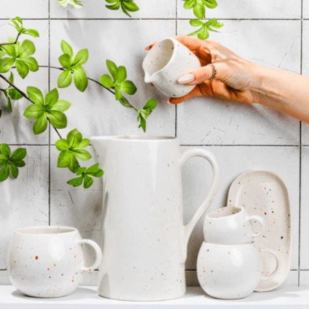 Pitcher New Party 1,5 L – Grès artisanal & grande capacité | Egg Back Home