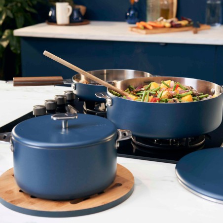 La Merveilleuse Cookut – Casserole inox sans nickel 20 cm – Bleu myrtille | 3L, tous feux + four 