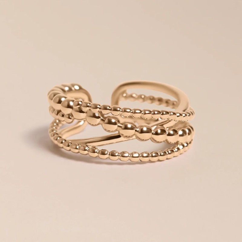 Bijoux dorés Waekura – Boucles, bagues, bracelets & charms intemporels