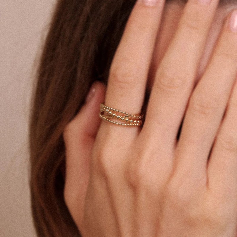 Bijoux dorés Waekura – Boucles, bagues, bracelets & charms intemporels