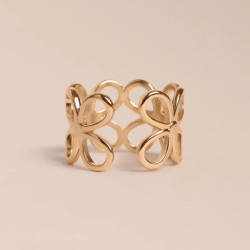 Bijoux dorés Waekura – Boucles, bagues, bracelets & charms intemporels