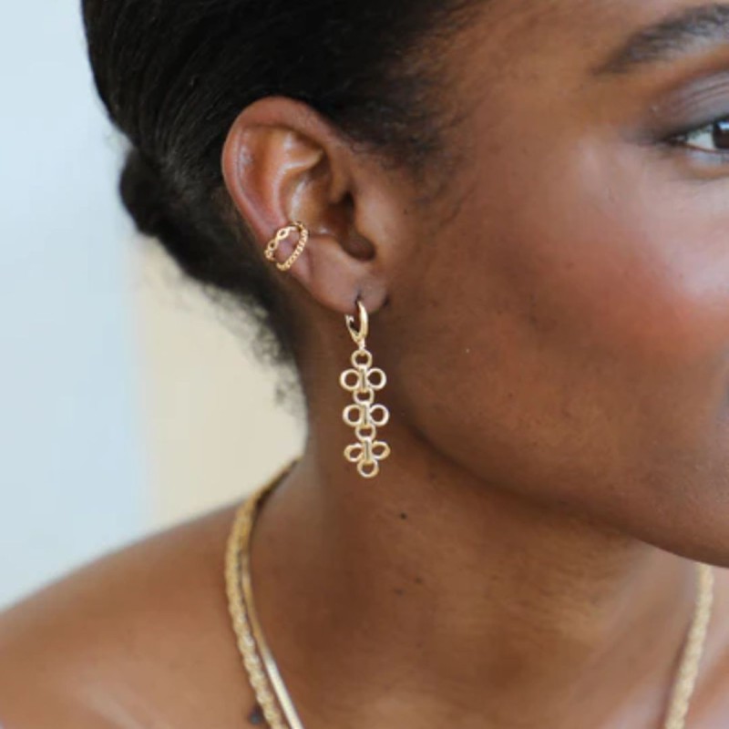 Bijoux dorés Waekura – Boucles, bagues, bracelets & charms intemporels