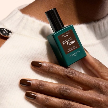 Manucurist - Vernis à ongles semi-permanent GREEN Flash - Clove