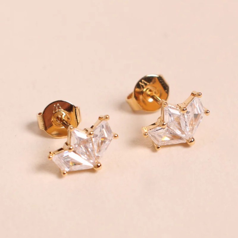 Bijoux dorés Waekura – Boucles, bagues, bracelets & charms intemporels