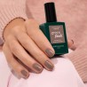 Vernis semi-permanent Green Flash Manucurist – Brillance & formule clean