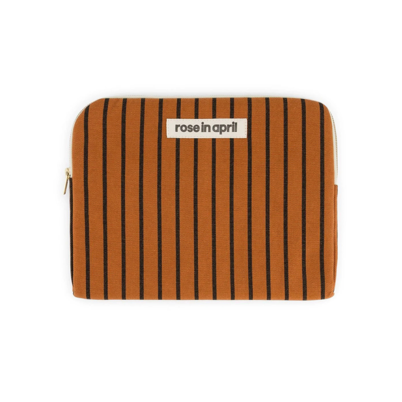 Housse tablette Anouk Rose in April – 20×28 cm coton OEKO‑TEX | Lucie in the R