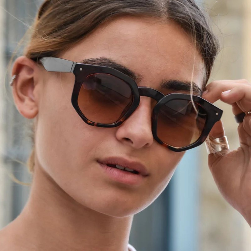 Charly Therapy - Lunettes solaires à monture hexagonale recyclée - Audrey Bronze