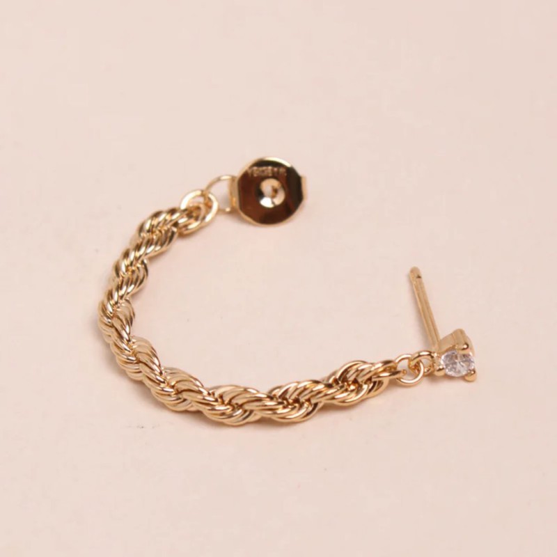 Bijoux dorés Waekura – Boucles, bagues, bracelets & charms intemporels