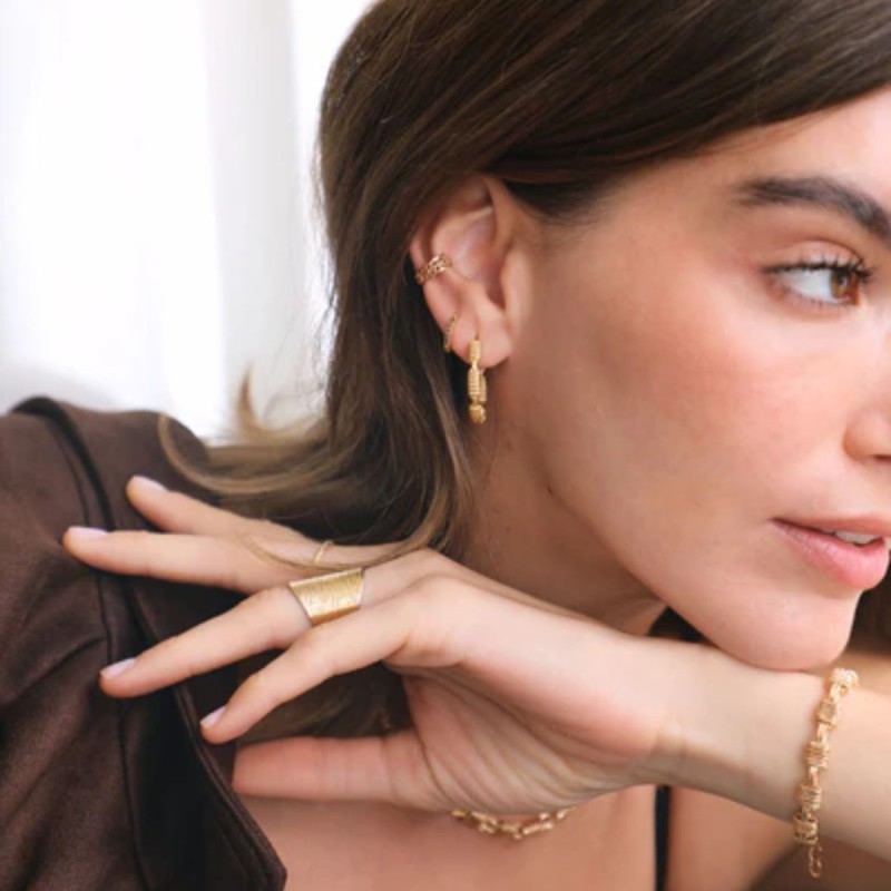 Bijoux dorés Waekura – Boucles, bagues, bracelets & charms intemporels