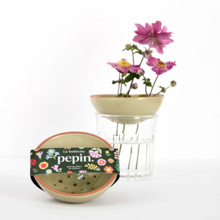 Bobèche Fleurs blanc grainé, arrangeur de bouquet en céramique - Lucie in the R