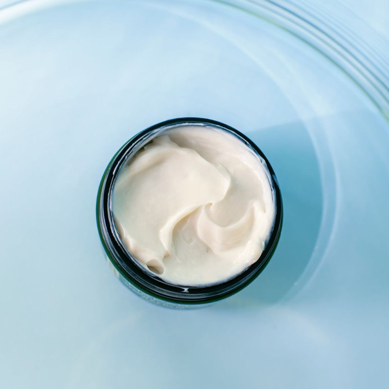 Masque cheveux secs réparateur naturel — MÁDARA FEED Repair