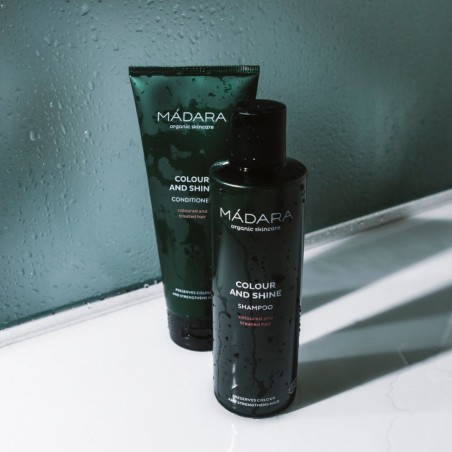 Shampoing cheveux colorés naturel — MÁDARA Colour & Shine