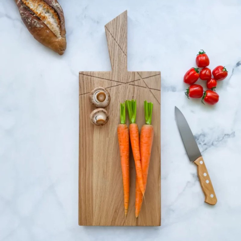Planche à découper design en bois cuisine et service | Lucie in the R
