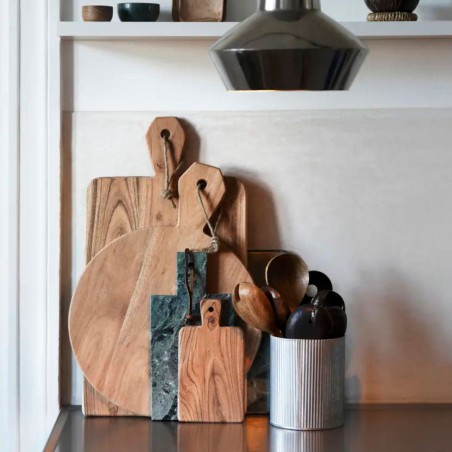 Planche à découper bois ronde Madam Stoltz cuisine | Lucie in the R