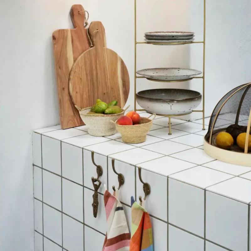 Planche à découper bois ronde Madam Stoltz cuisine | Lucie in the R