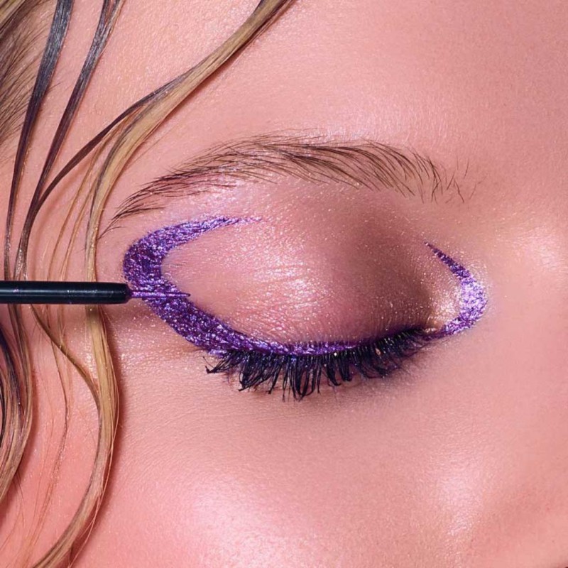Eyeliner pailleté violet Si Si La Paillette | Lucie in the R