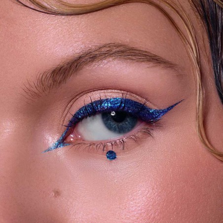 Eyeliner pailleté bleu électrique Si Si La Paillette | Lucie in the R