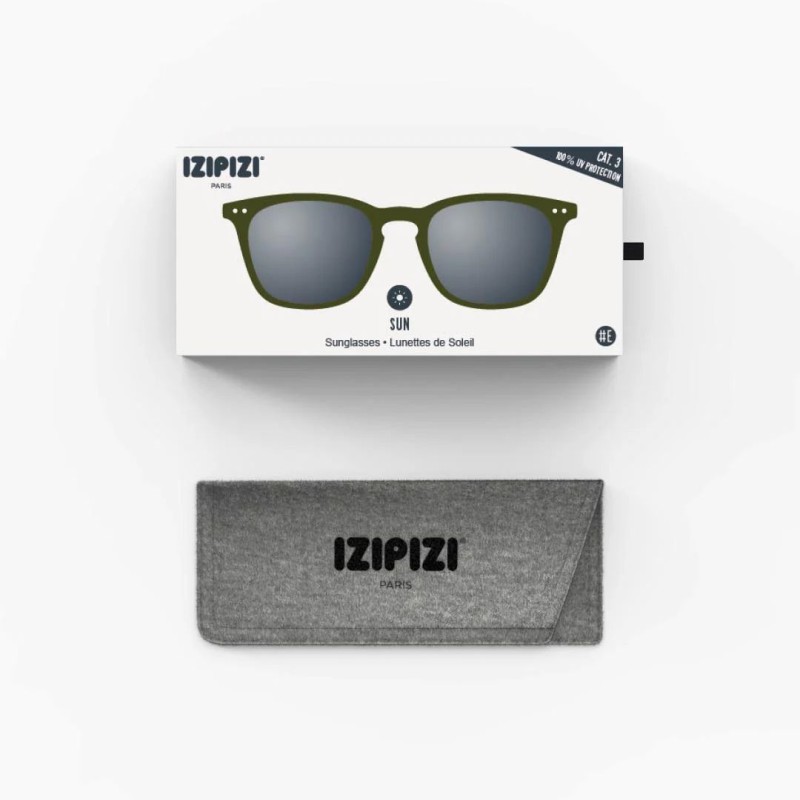 Lunettes de soleil IZIPIZI #E kaki green | Protection UV | Lucie in the R