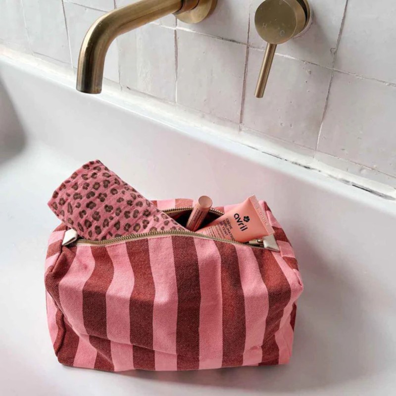Trousse de toilette Vic Rose in April – 26 × 13 × 12 cm, coton enduit | Lucie in the R