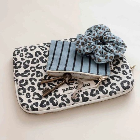 Porte‑monnaie Marie Rose in April – Coton OEKO‑TEX, compact et résistant | Lucie in the R