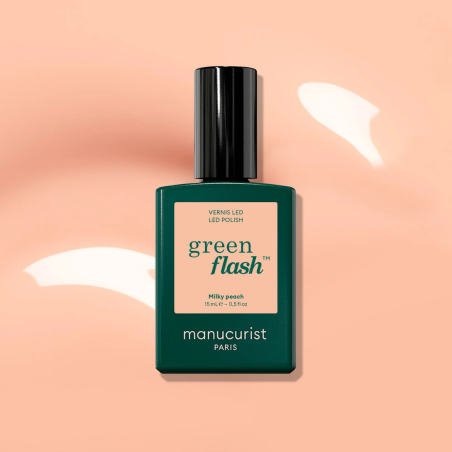 Vernis semi-permanent Playback Nebula Green Flash Manucurist | Lucie in the R