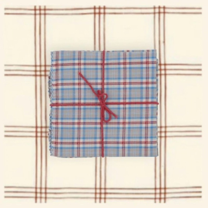 Serviettes en tissu Suzette à Table – Lot de 4 – Coton surcyclé et coloré