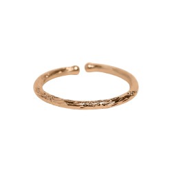 Bijoux dorés Waekura – Boucles, bagues, bracelets & charms intemporels