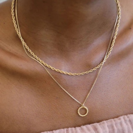 Bijoux dorés Waekura – Boucles, bagues, bracelets & charms intemporels