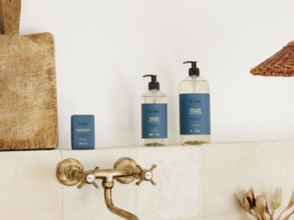 Dans la salle de bain de Lucie